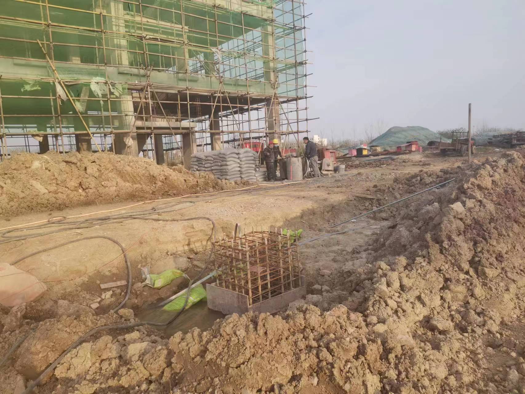 海丰当桥梁出现裂缝的时候应该及时加固修补